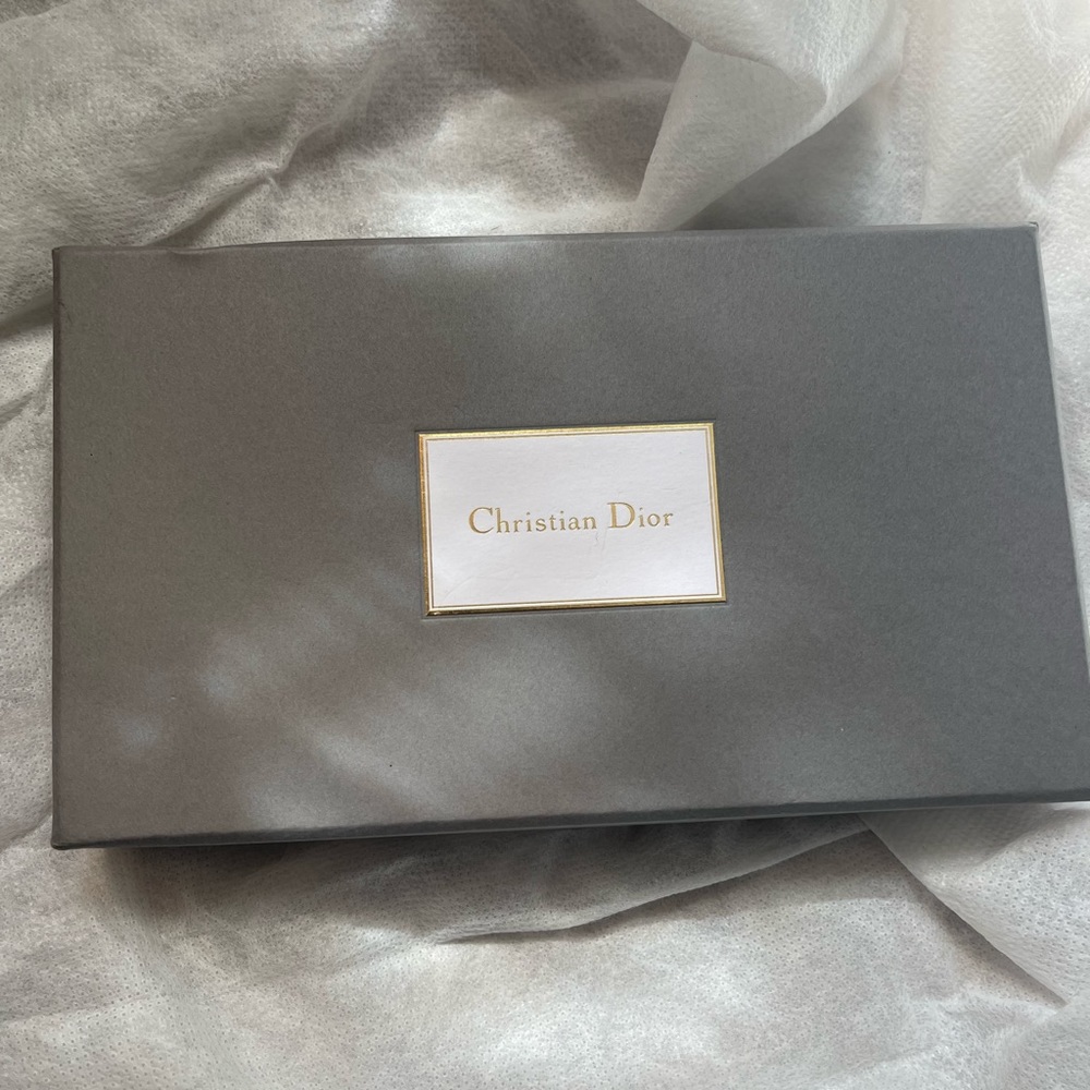 Dior Les Vernis couture nail polish